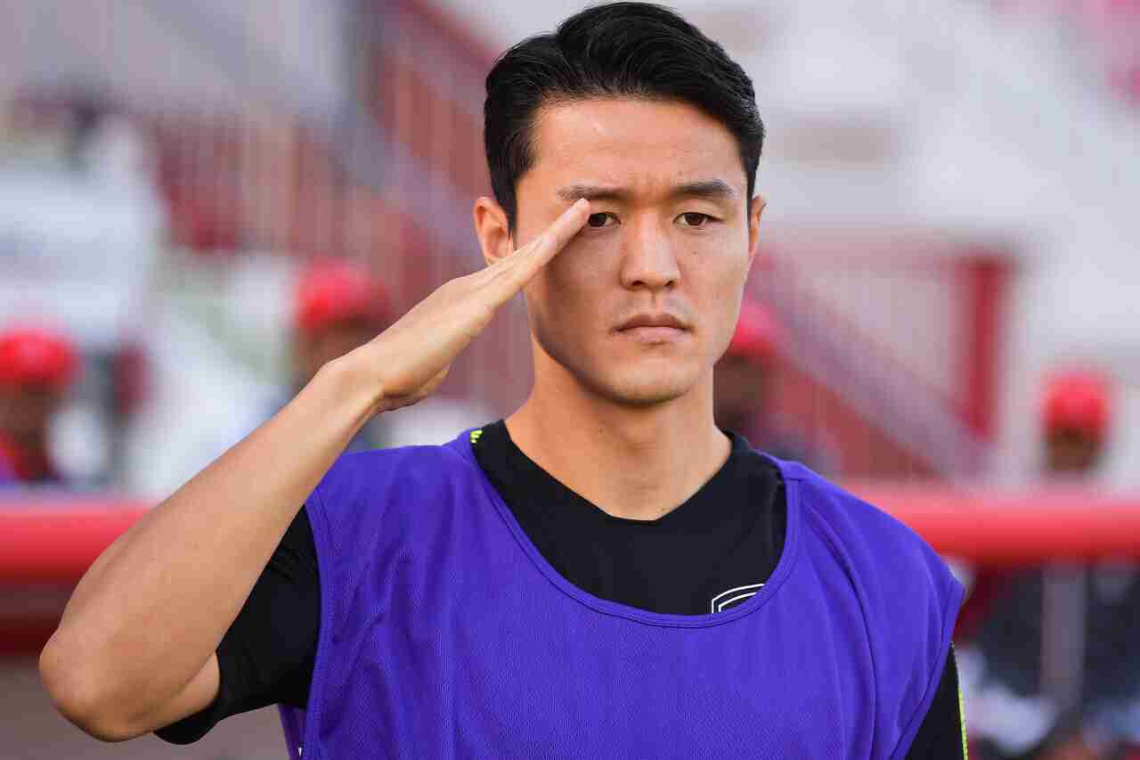 韩国记者：韩国国脚朱世钟将与首尔解约，估计9月前往中国踢球
