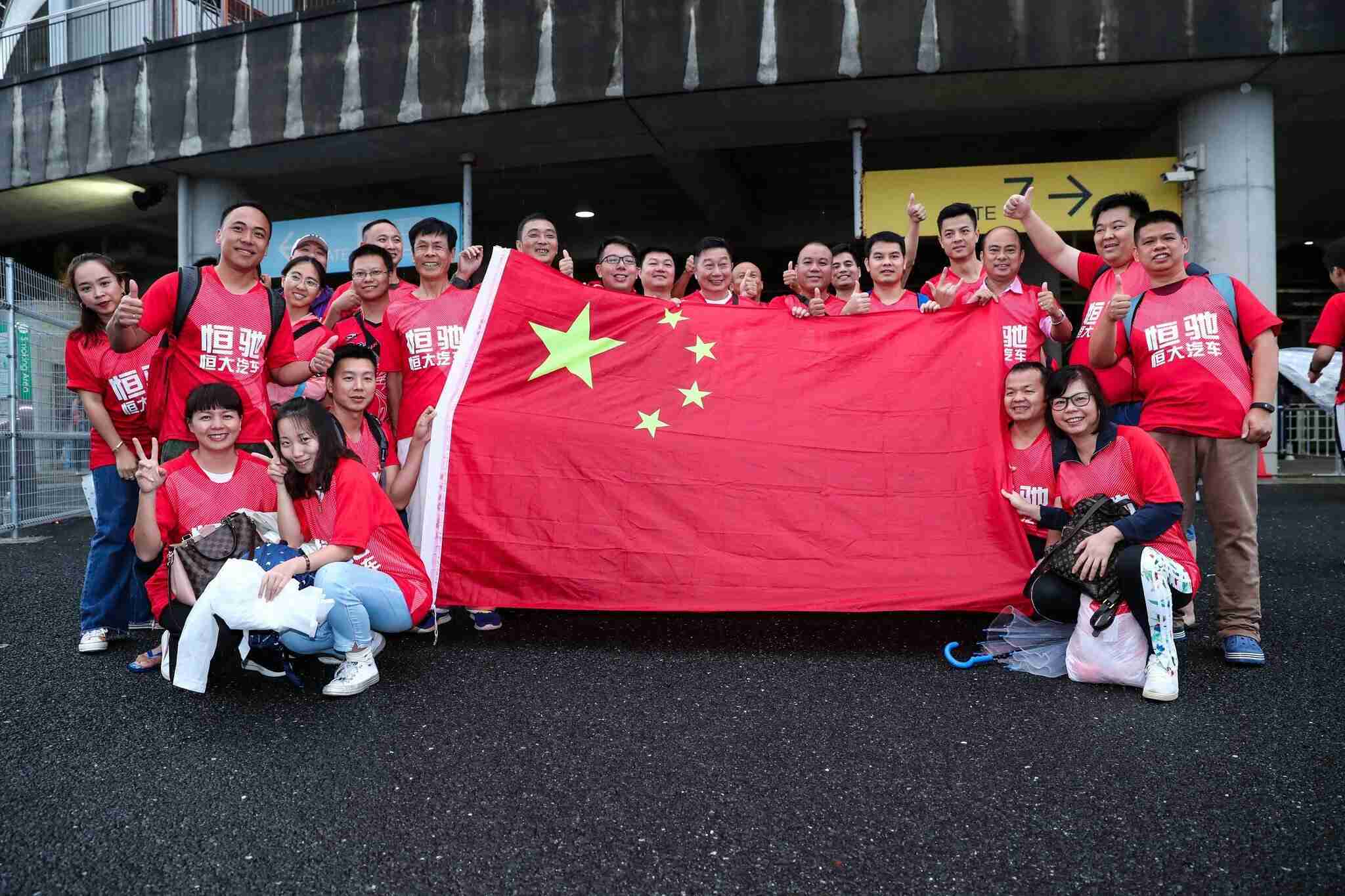 粤媒：100多名广州球迷将赴大连观看广州德比 富力供给五星住宿