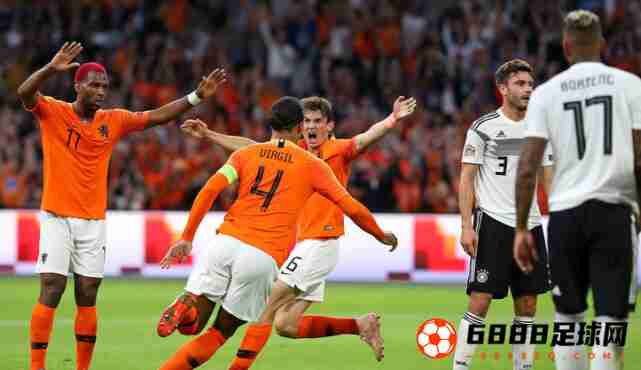 荷兰3-0战胜德国，威纳尔杜姆得分锁定胜局