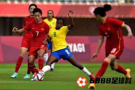 中国女足首战0-5不敌巴西，吴海燕因伤缺席