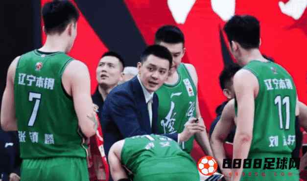 杨鸣将继续担任辽宁男篮主帅，率队征战CBA联赛