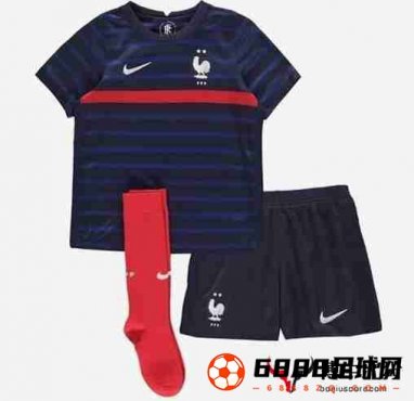 法国队球衣最新公布，采用的是复古风格