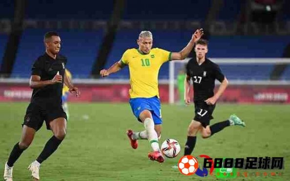 巴西vs西班牙阵容公布：克劳迪尼奥，尼诺在列