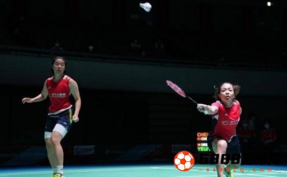 杭州亚运羽球女团决赛：陈清晨/贾一凡0比2不敌韩国，国羽0比2落后